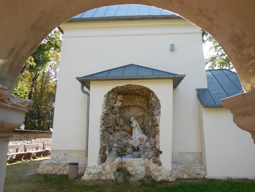 img00024.jpg