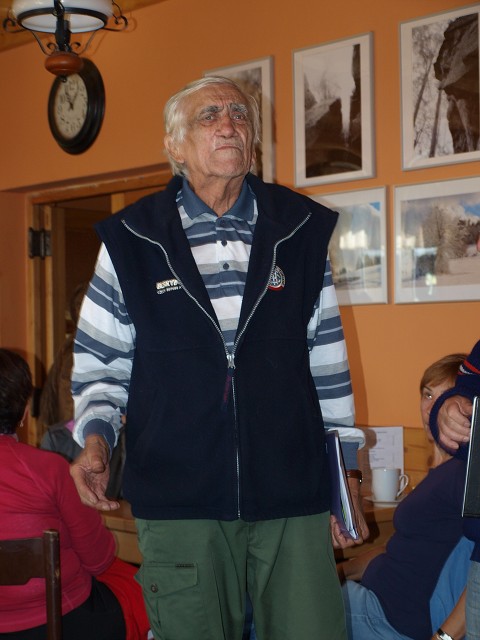 img00008.jpg