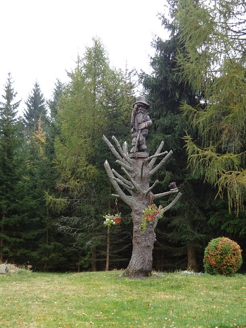 img00019.jpg