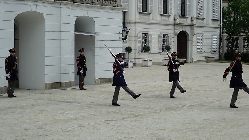 img00021.jpg