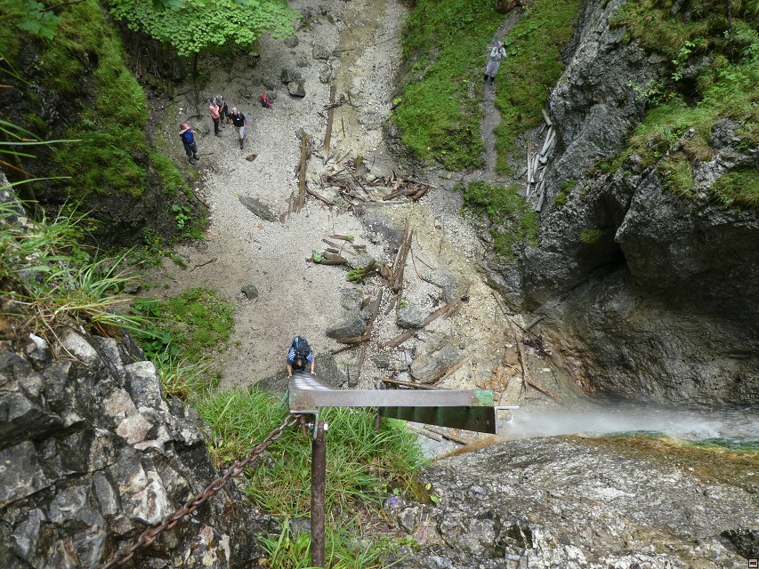 img00012.jpg