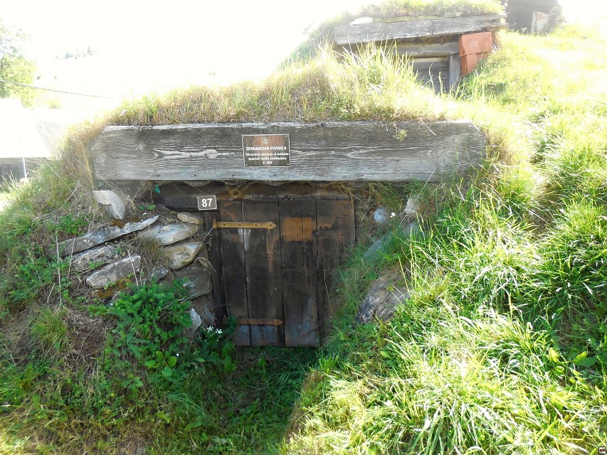 img00183.jpg