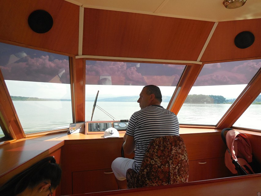 img00037.jpg