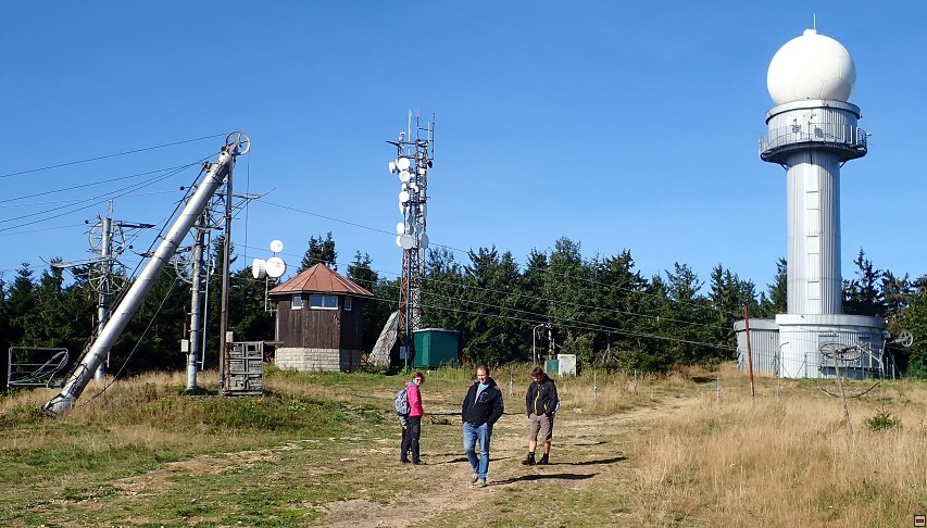 img00028.jpg
