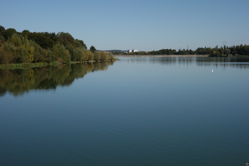 img00019.jpg