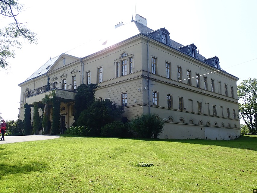 img00024.jpg