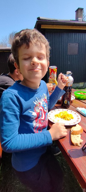 img00012.jpg
