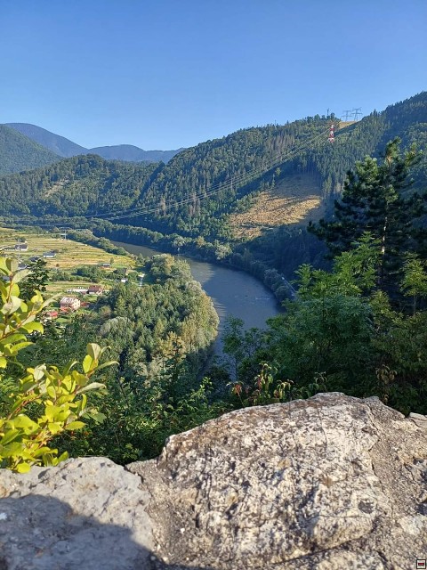 img00071.jpg