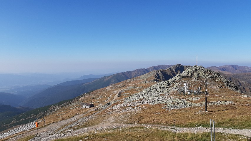 img00006.jpg