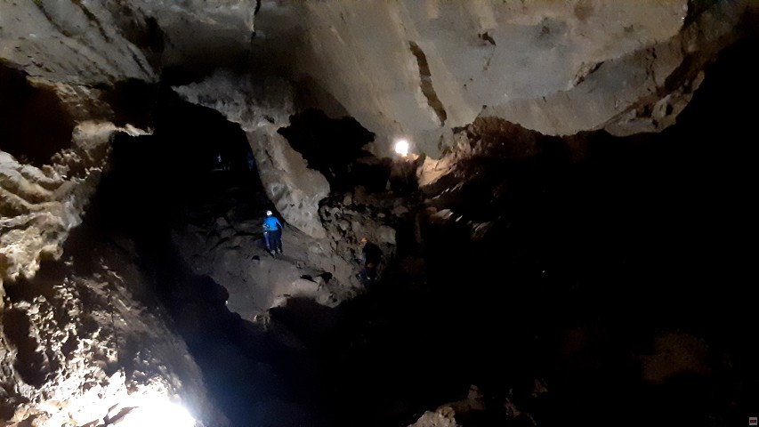 img00020.jpg