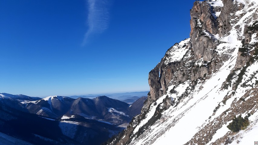 img00012.jpg