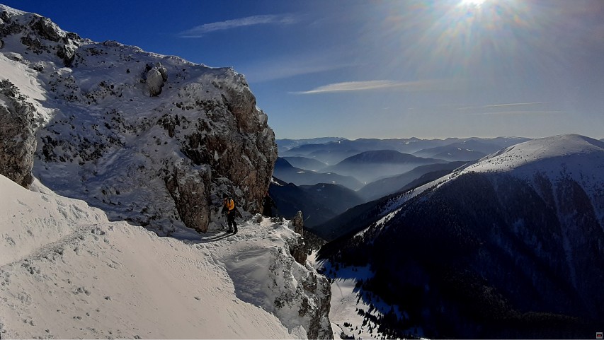 img00015.jpg