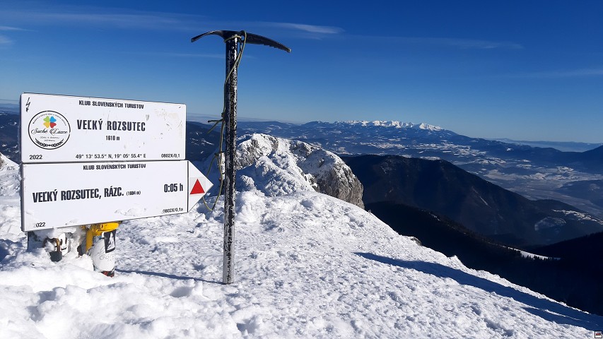 img00019.jpg