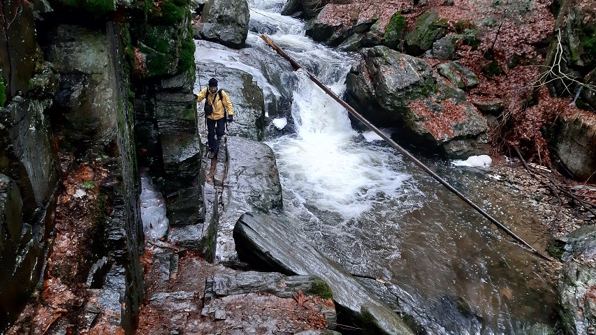 img00023.jpg