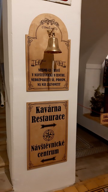 img00033.jpg