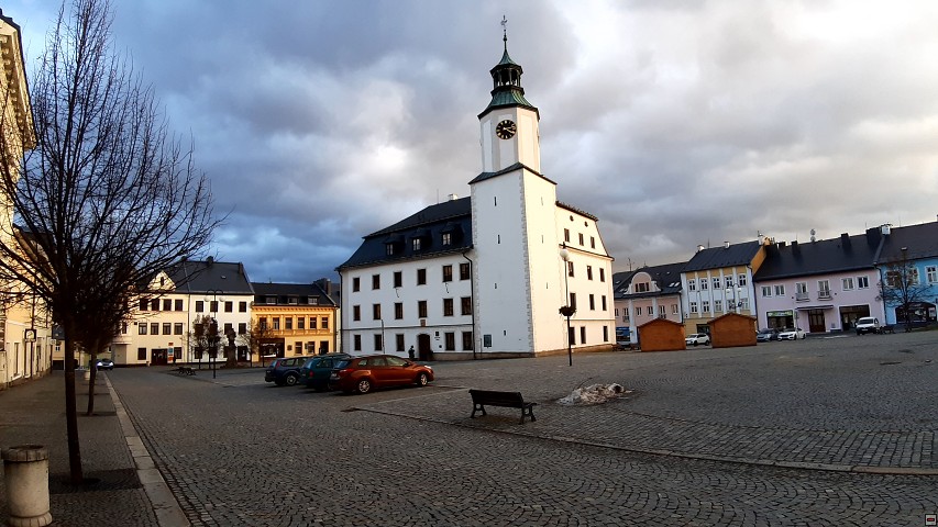 img00045.jpg
