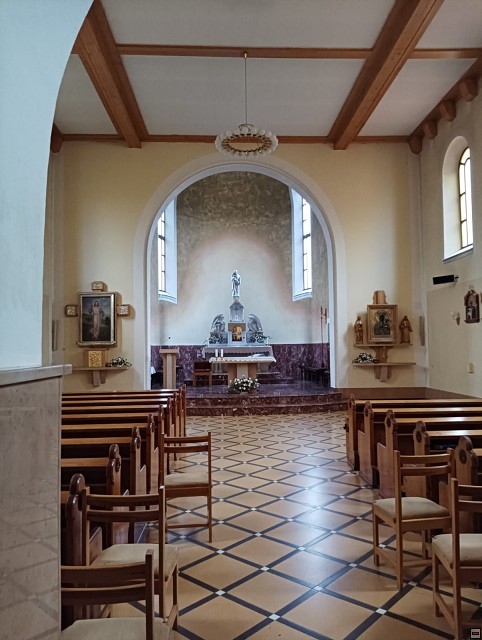 img00010.jpg