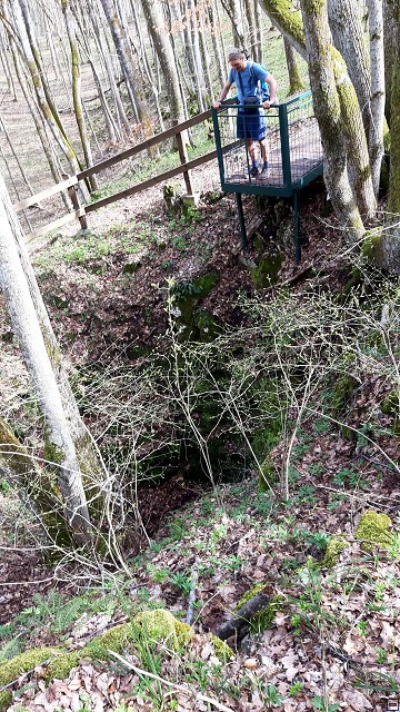 img00029.jpg