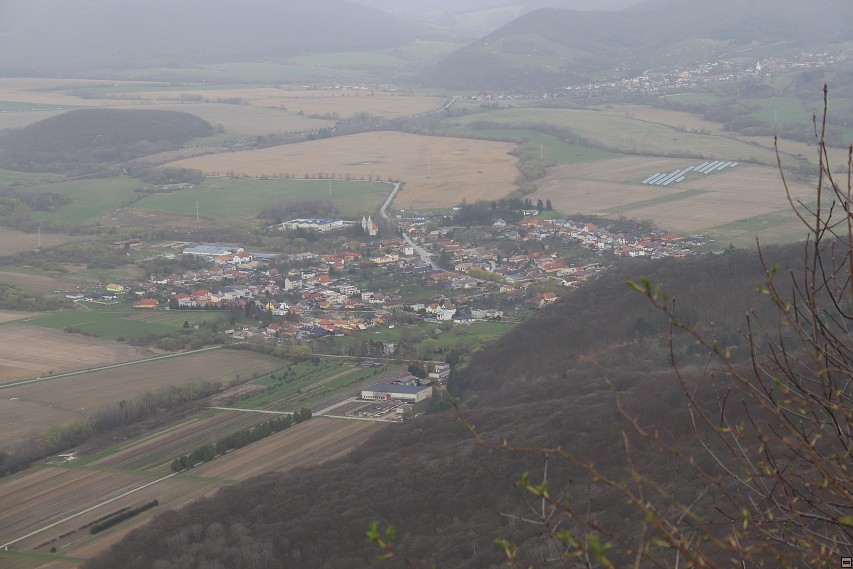 img00033.jpg