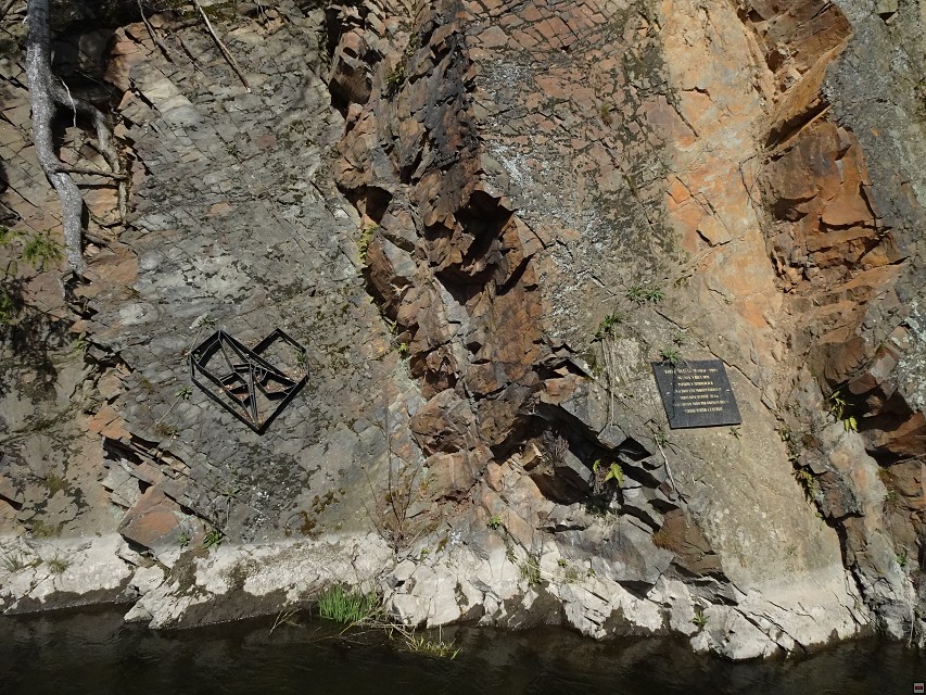 img00045.jpg