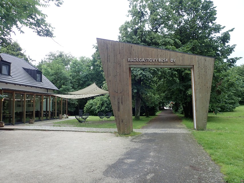 img00027.jpg