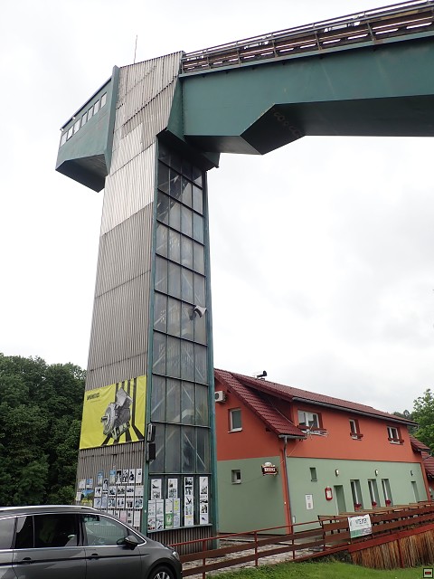 img00033.jpg