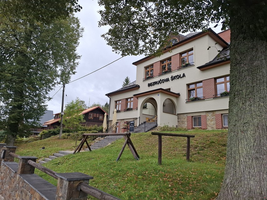 img00016.jpg