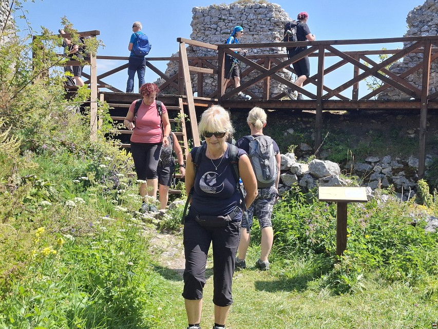 img00028.jpg