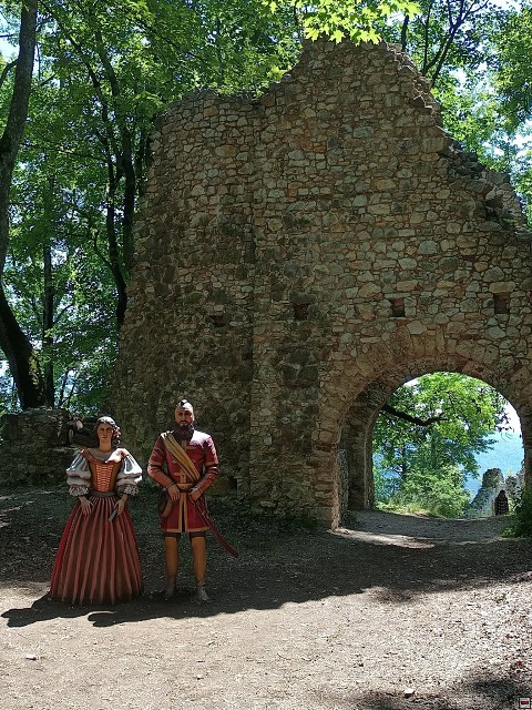 img00038.jpg