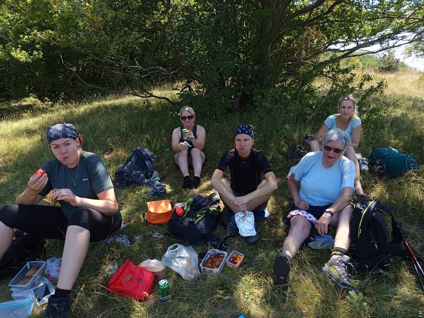 img00027.jpg