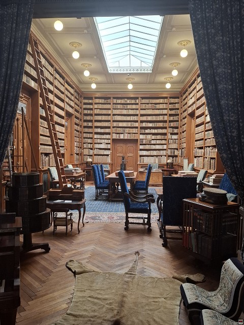img00017.jpg