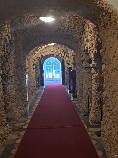 img00022.jpg