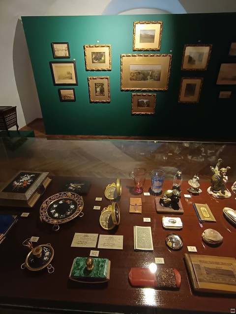 img00025.jpg
