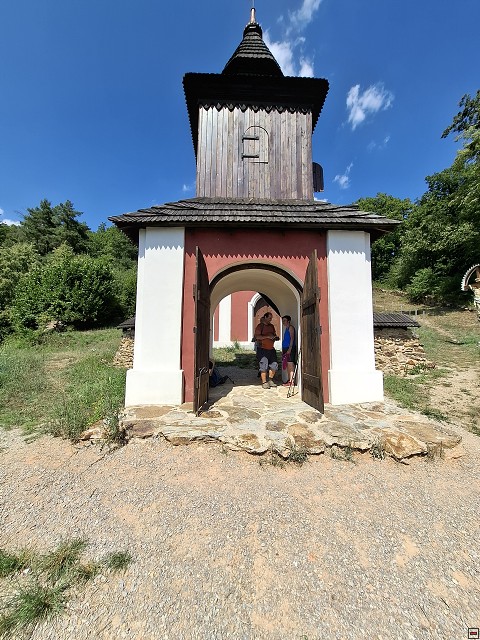 img00036.jpg