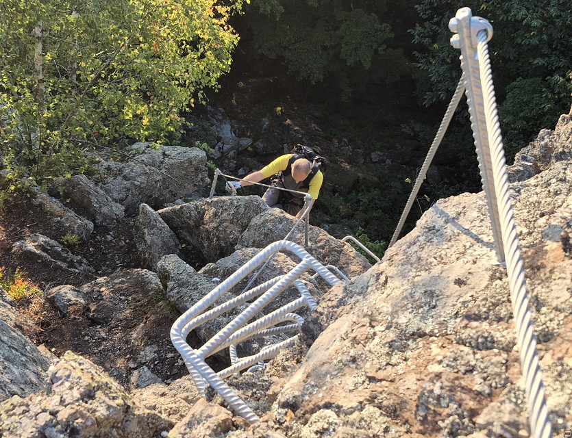 img00010.jpg