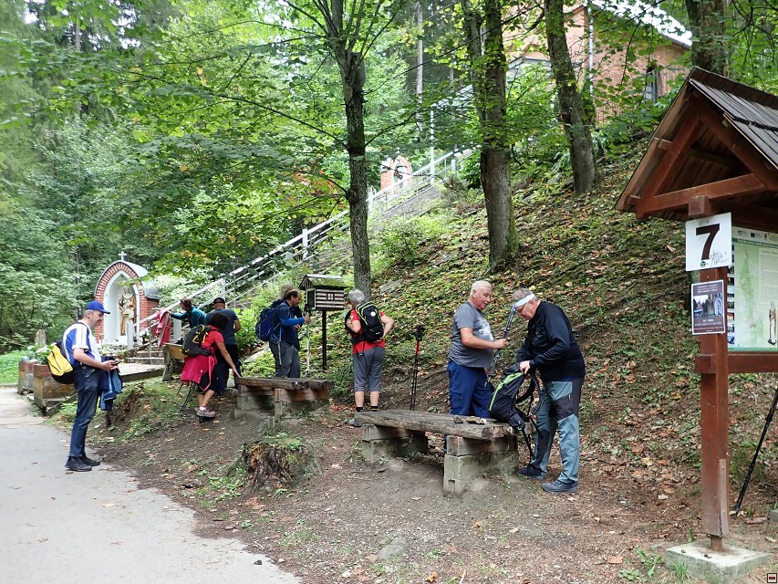 img00033.jpg